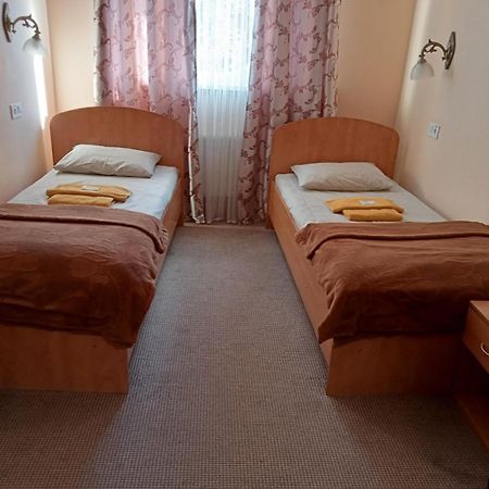 Hostel Iskra Lvov Exteriér fotografie
